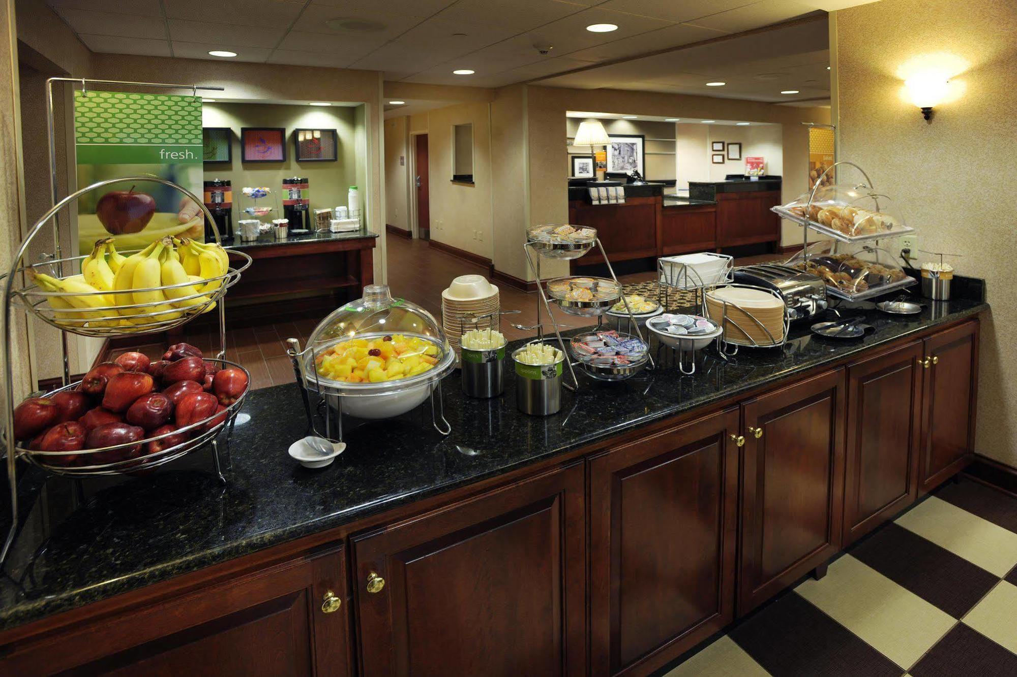 Hampton Inn Gallatin Eksteriør bilde